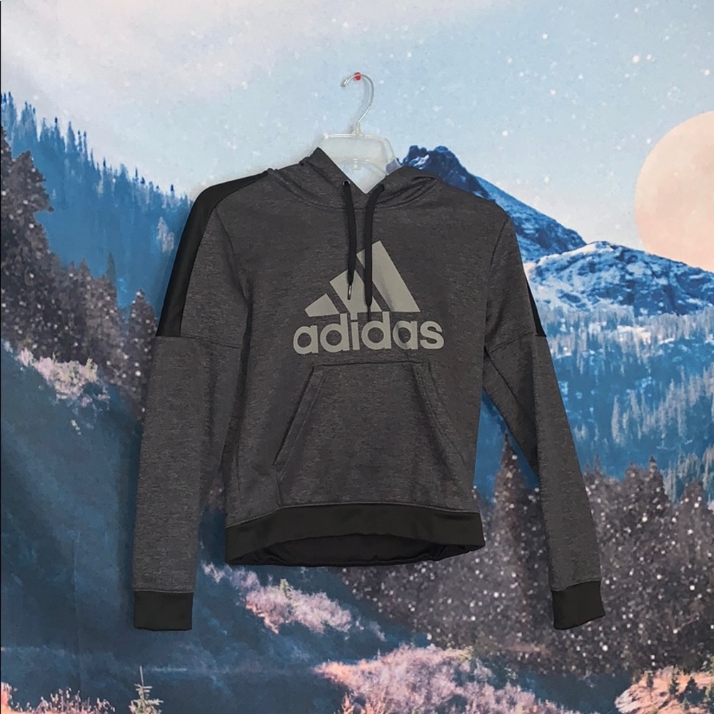 Adidas // grey sweatshirt